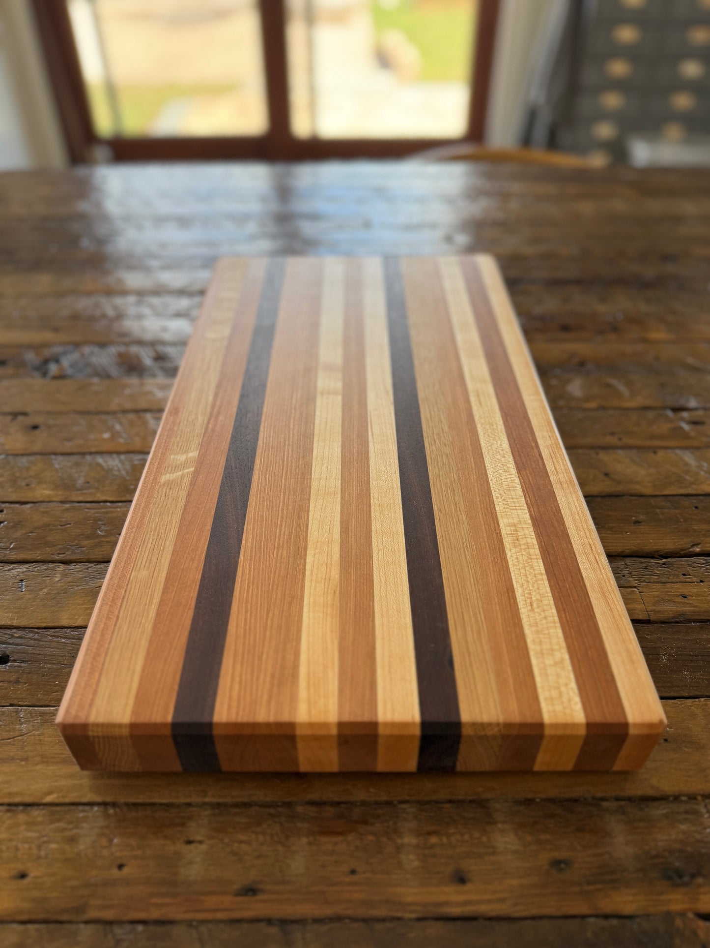 Edge Grain Cutting Board — Cherry, Walnut, Oak & Hard Maple — 18-15/16" × 10-5/16"